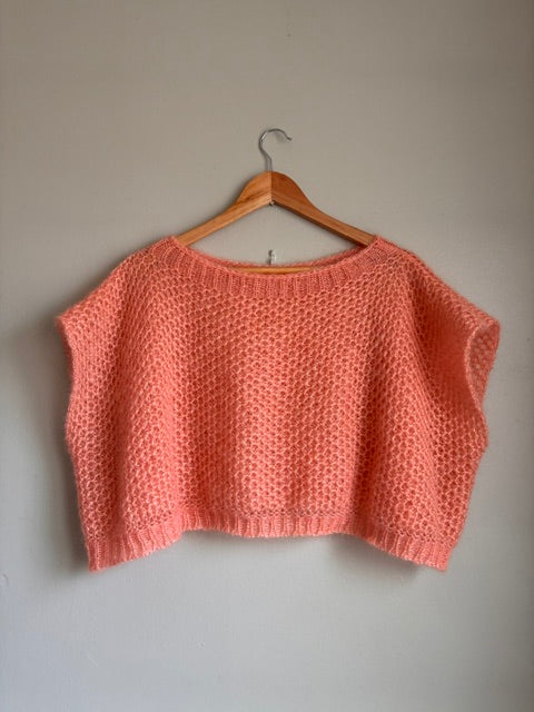 Cropped Tuck Sleeveless